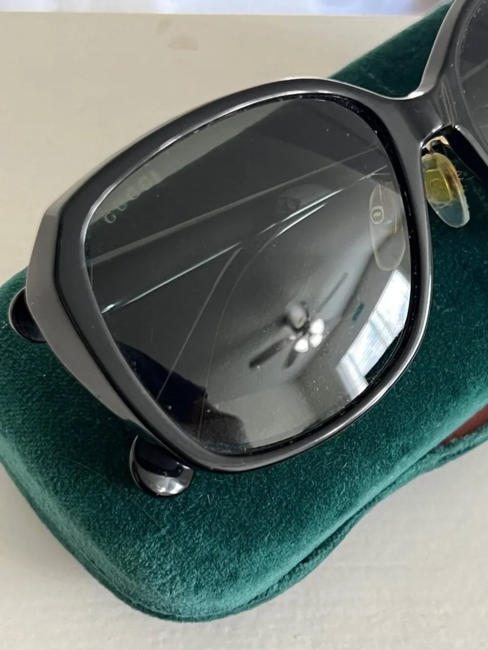 GUCCI Grey Gradient Round Ladies Sunglasses GG01371SK 001 57 EUC - Picture 4 of 10